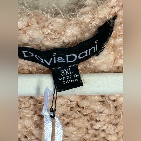 Davi & Dani 3xl Sweater NWT - Picture 4 of 6